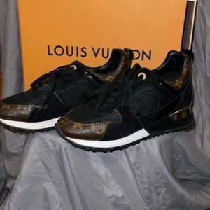 Louis Vuitton sneakers runway